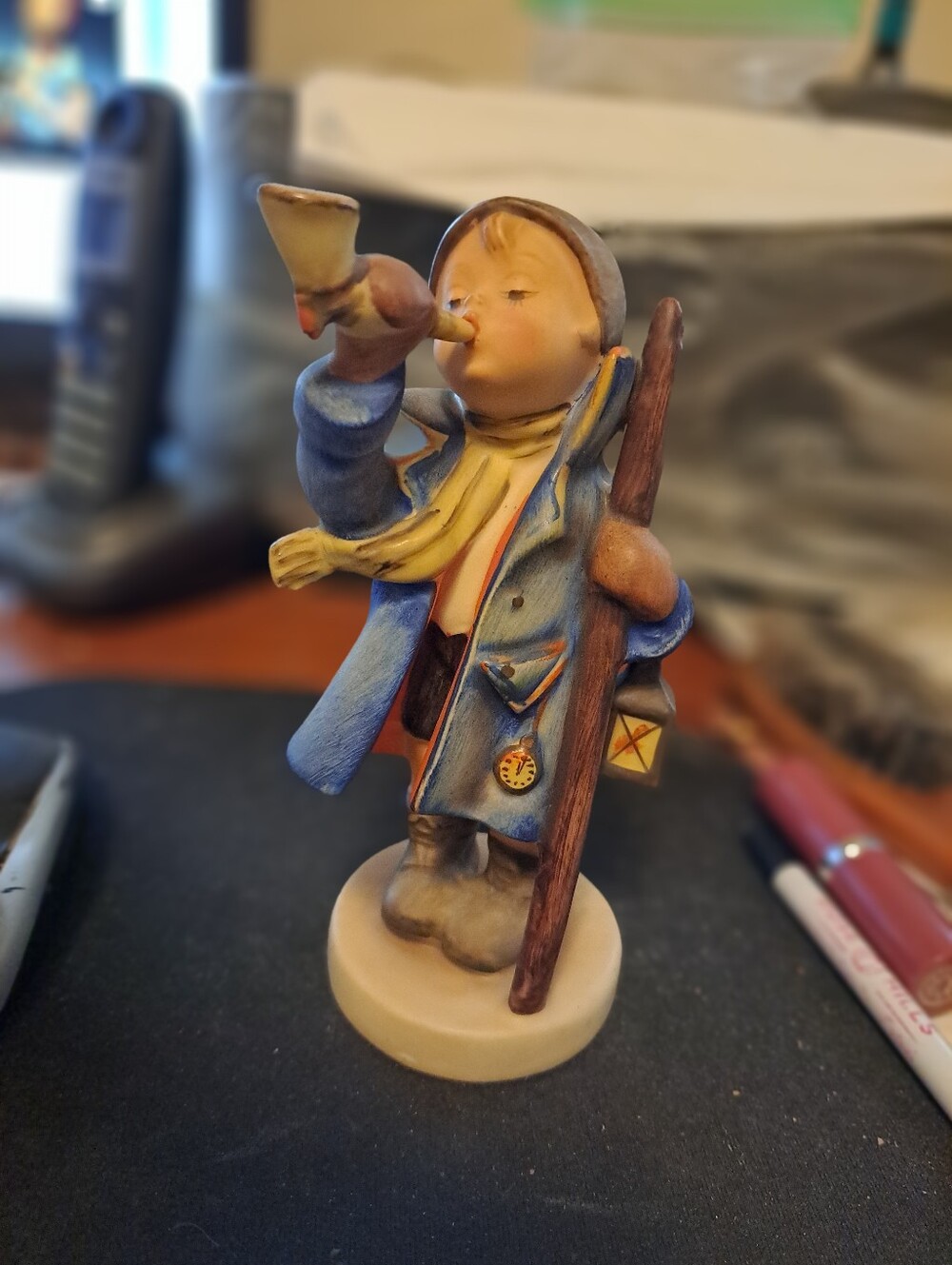 Rare Goebel Hummel TMK 2 Hear Ye Hear Ye # 15/0 Figurine Excellent